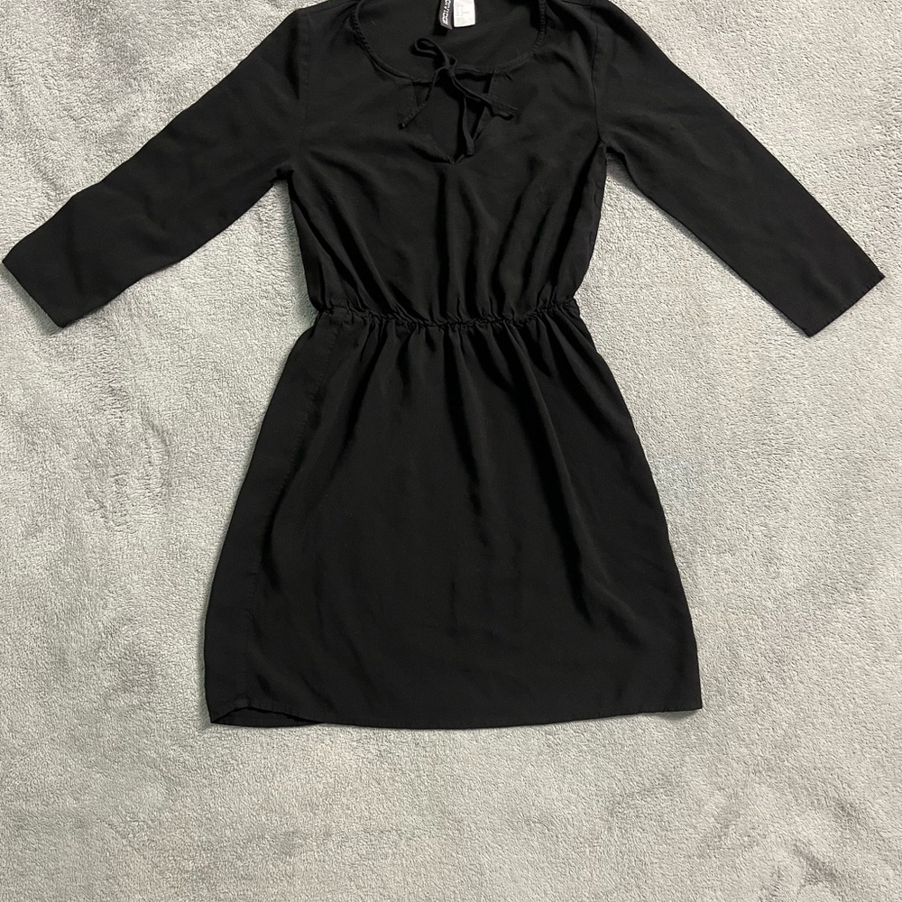 H&M Black Long Sleeve Dress